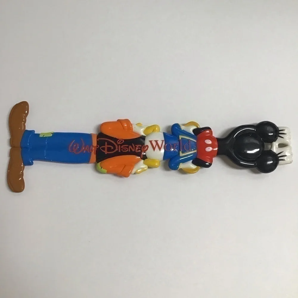 Disney Parks Back Scratcher Totem Pole Goofy Donald & Mickey Classic 15